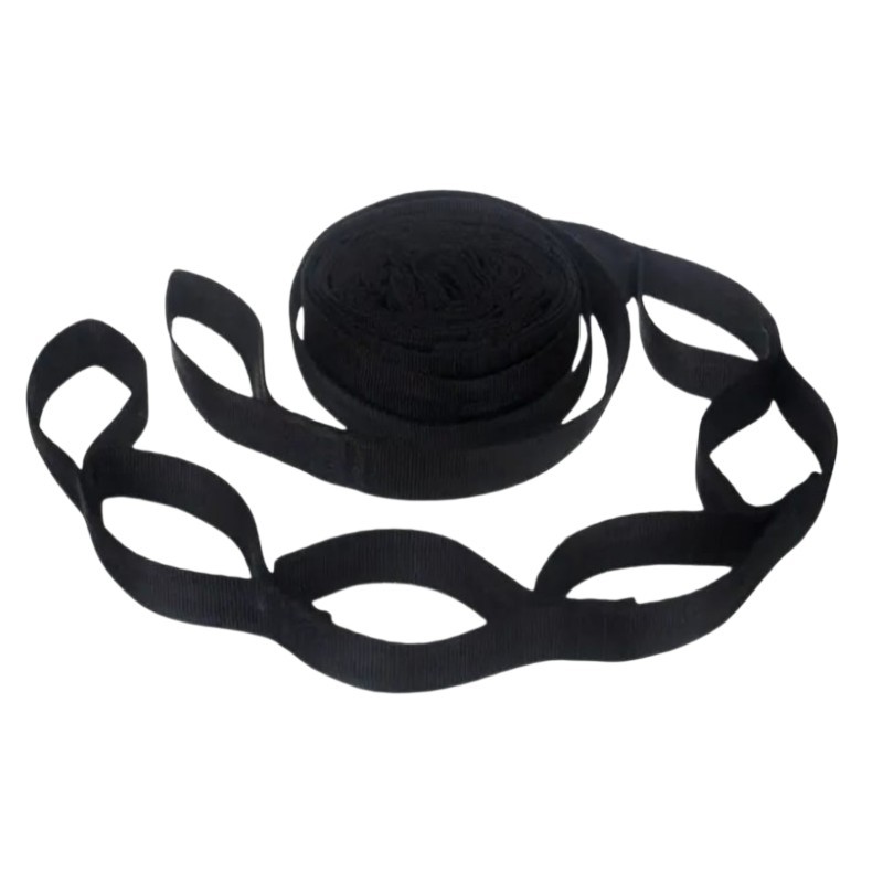 Une sangle de fixation noire pour hamac chaise